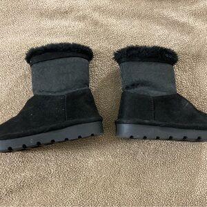 Michael Kors Black Kids Boots with Fur Trim